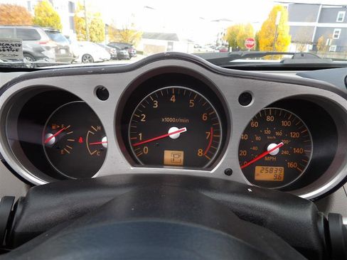 Used 2006 Nissan 350Z Touring image 21