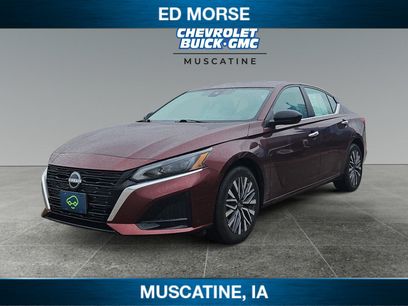Used 2025 Nissan Altima 2.5 SV