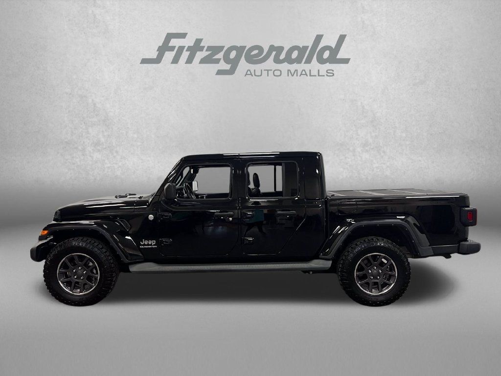 Used 2022 Jeep Gladiator Overland w/ Popular Equipment Package AWD/4WD image 2