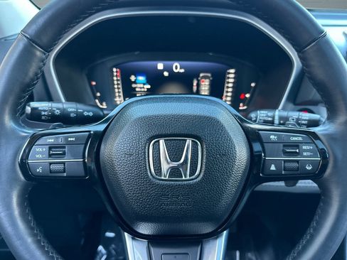 Used 2023 Honda Pilot Elite image 17