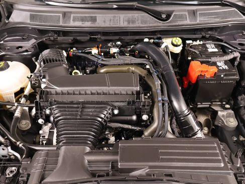 Used 2024 Lincoln Corsair FWD image 20
