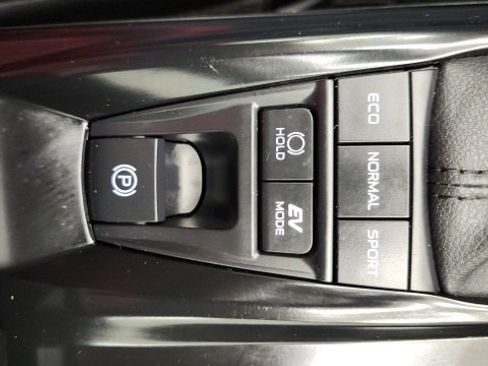 Certified 2025 Toyota Camry SE image 73