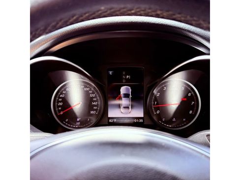 Used 2018 Mercedes-Benz C 300 Sedan image 17
