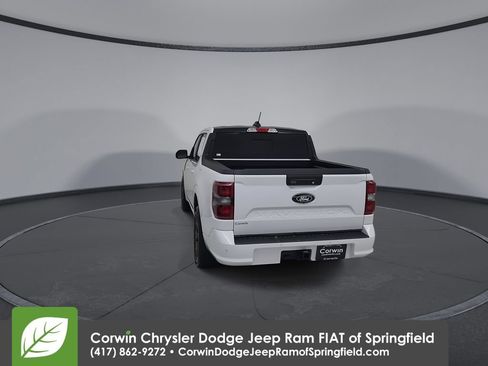 Used 2025 Ford Maverick Lobo AWD/4WD image 11