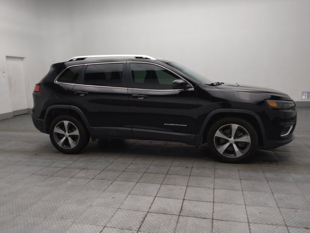 Used 2019 Jeep Cherokee Limited w/ Technology Group FWD image 11