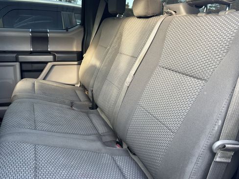 Used 2018 Ford F150 XLT image 8