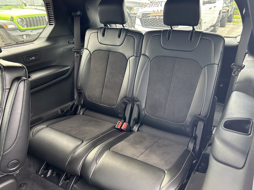 Certified 2025 Jeep Grand Cherokee L Laredo RWD image 15