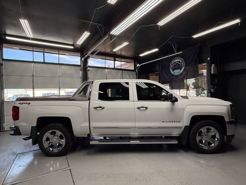 Used 2017 Chevrolet Silverado 1500 LTZ w/ High Desert Package image 3