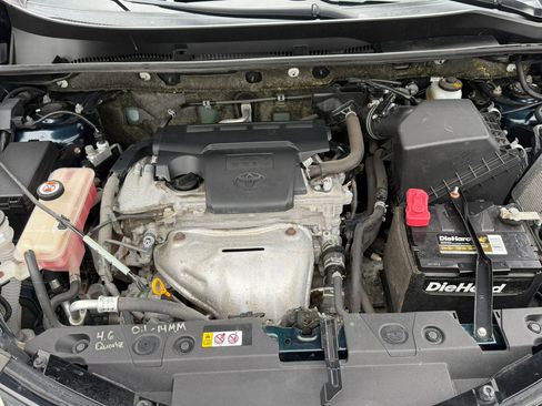 Used 2018 Toyota RAV4 XLE w/ Plus Extra Value Package AWD/4WD image 28