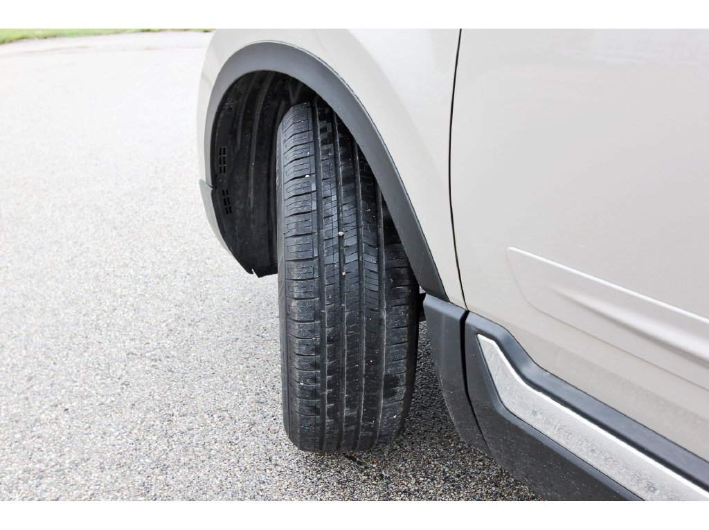Used 2018 Honda CR-V Touring image 37