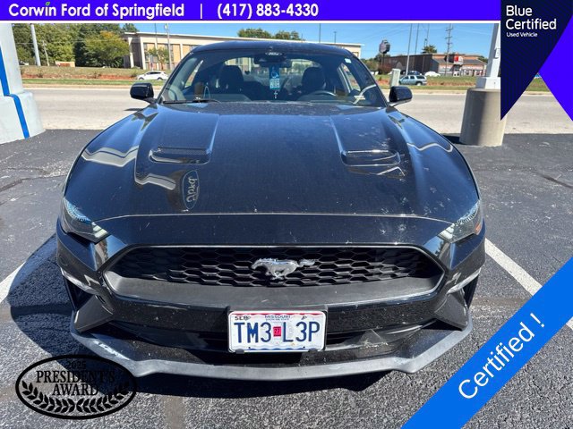 Used 2021 Ford Mustang Coupe RWD image 2