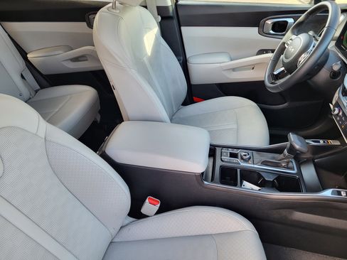Used 2024 Kia Sorento X-Line EX image 14