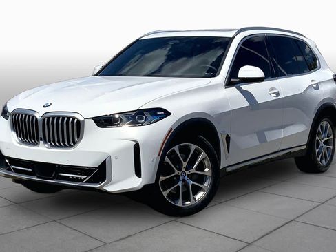 Used 2024 BMW X5 xDrive40i w/ Premium Package AWD/4WD image 1