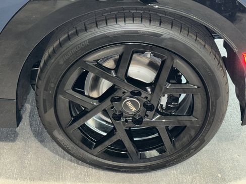 New 2026 MINI Cooper S image 25