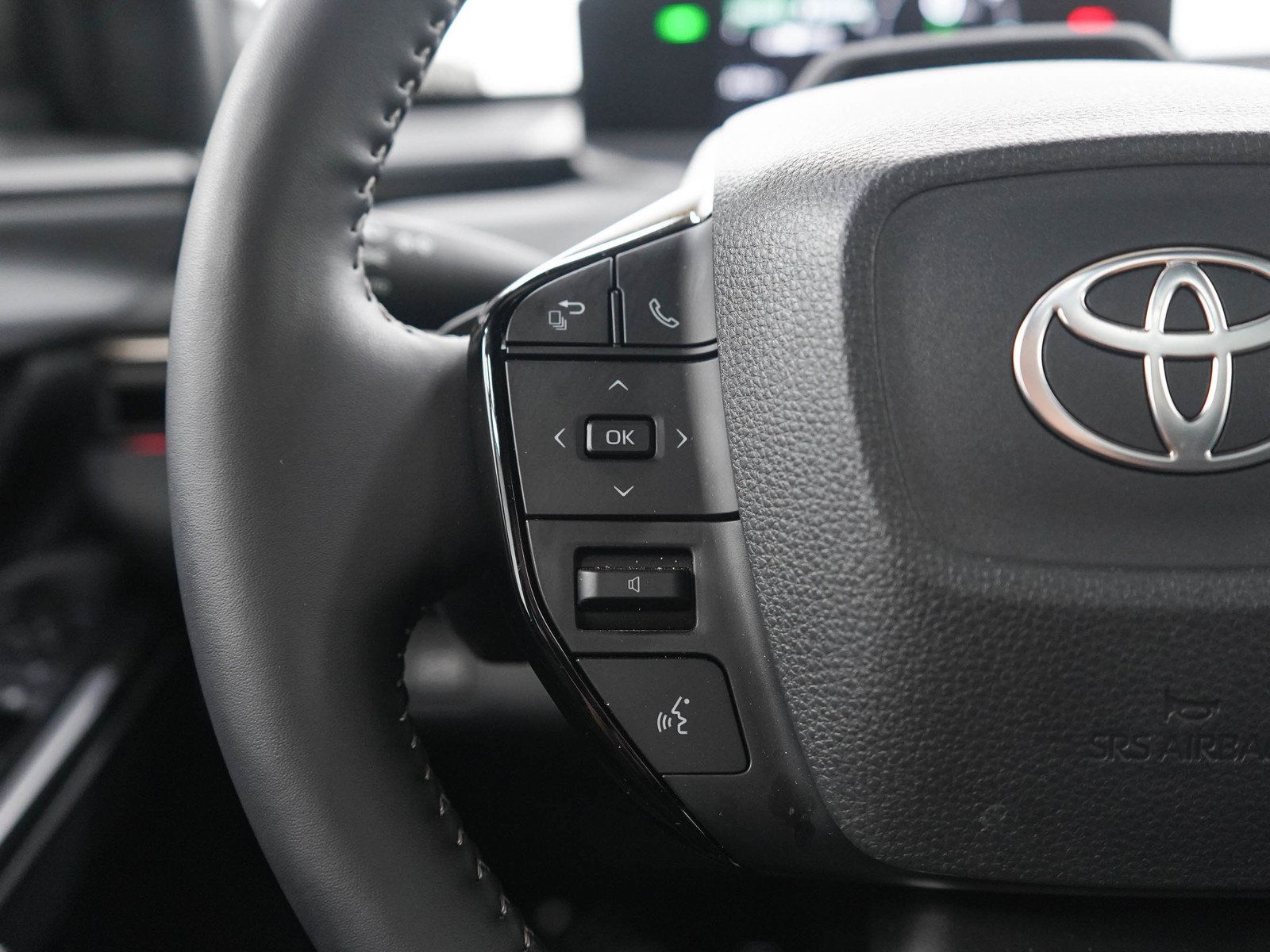 Used 2026 Toyota bZ AWD/4WD image 26