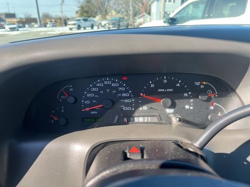 Used 2002 Ford F350 XL image 11