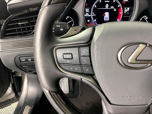 Used 2021 Lexus LS 500 w/ Interior Upgrade Package RWD image 22