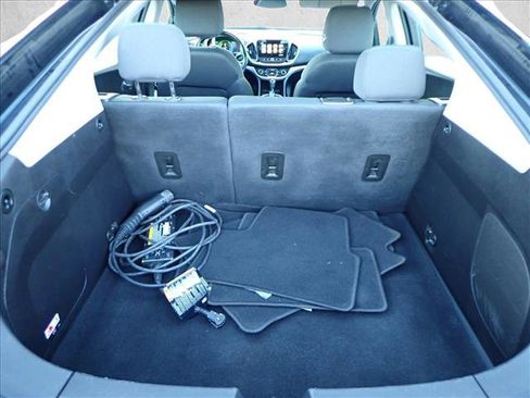 Used 2018 Chevrolet Volt LT w/ LPO, Blackout Package image 8