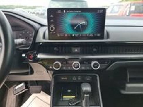 Used 2025 Honda CR-V EX-L image 17