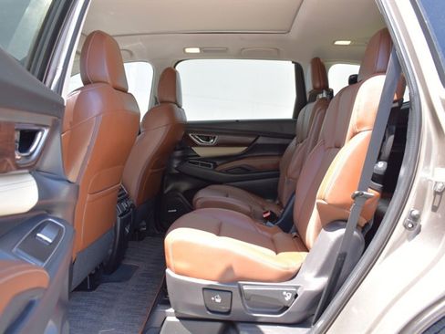 Used 2022 Subaru Ascent Touring AWD/4WD image 29