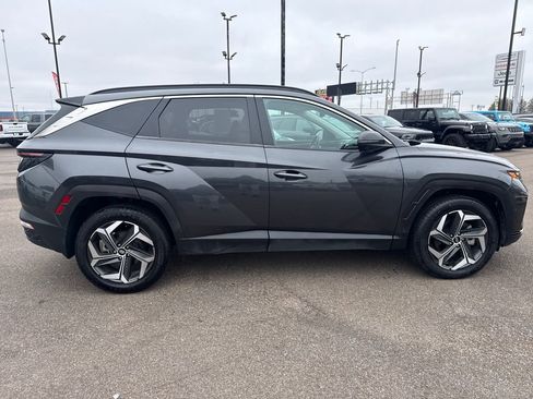 Used 2022 Hyundai Tucson Limited image 32