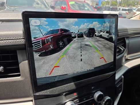 Used 2022 Ford Expedition XLT RWD image 34