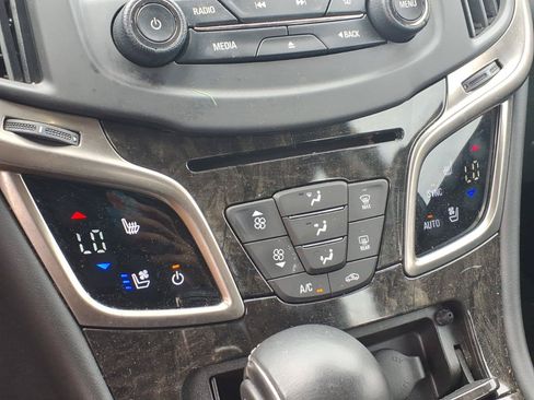 Used 2015 Buick LaCrosse Premium w/ Driver Confidence Package #1 FWD image 9