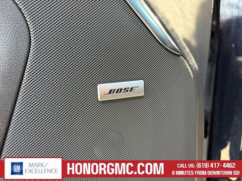 Used 2023 GMC Yukon Denali image 14