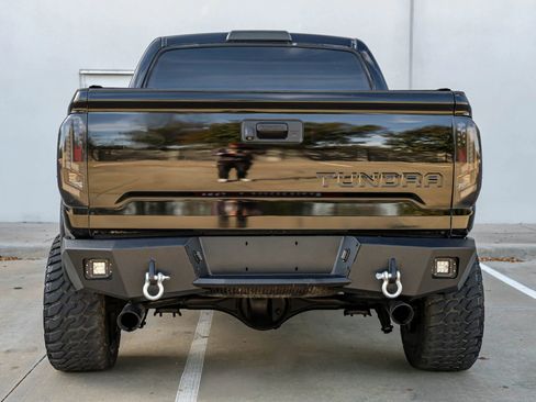 Used 2015 Toyota Tundra SR5 w/ SR5 Upgrade Package image 9