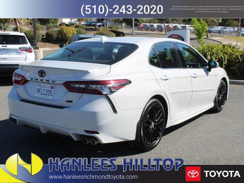 Used 2023 Toyota Camry XSE FWD image 7