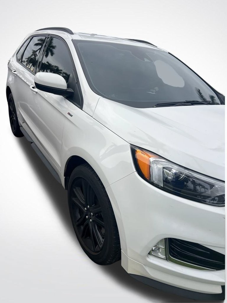 Used 2021 Ford Edge ST-Line FWD image 2