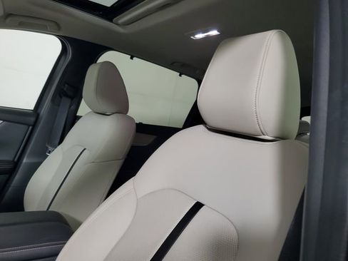 Certified 2024 MAZDA CX-90 Plug-In Hybrid w/ Preferred AWD/4WD image 24