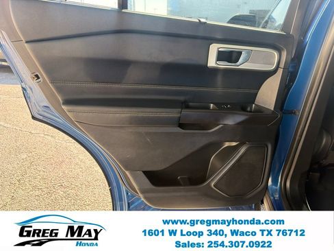 Used 2020 Ford Explorer Limited RWD image 23