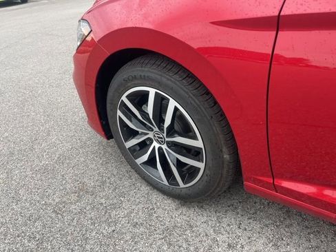 New 2026 Volkswagen Jetta SE FWD image 5
