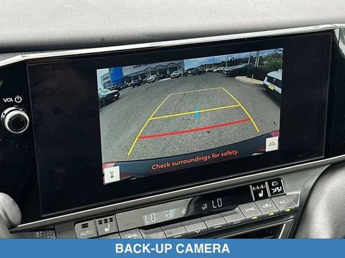 Used 2025 Toyota Camry XSE FWD image 20
