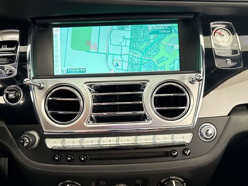 Used 2014 Rolls-Royce Wraith RWD image 17