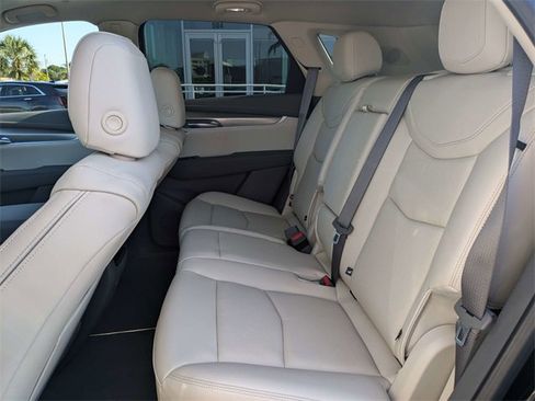 New 2025 Cadillac XT5 Premium Luxury image 15