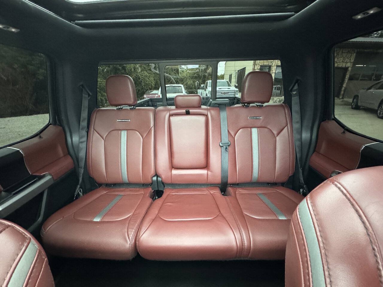 Used 2018 Ford F150 Platinum w/ Equipment Group 701A Luxury AWD/4WD image 28