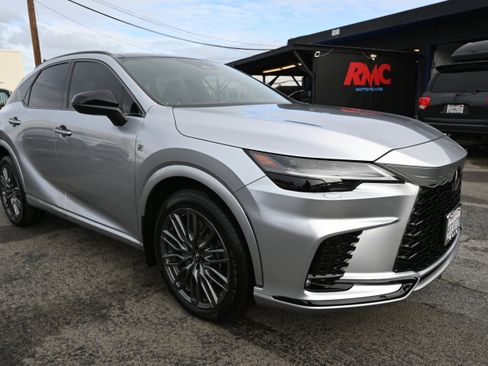 Used 2023 Lexus RX 500h F Sport w/ Accessory Package (Z1) image 17