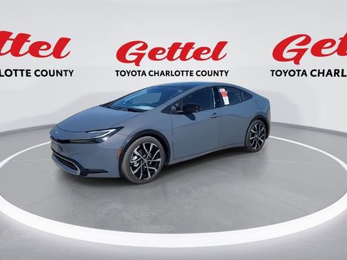 New 2026 Toyota Prius Plug-In Hybrid image 4