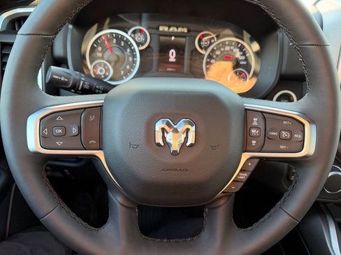 Used 2025 RAM 1500 Big Horn image 12