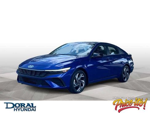 Used 2025 Hyundai Elantra Sport FWD image 1