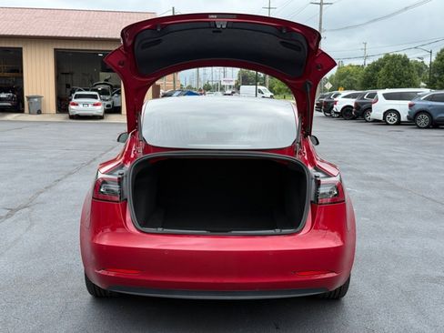 Used 2019 Tesla Model 3 Standard Range Plus image 34
