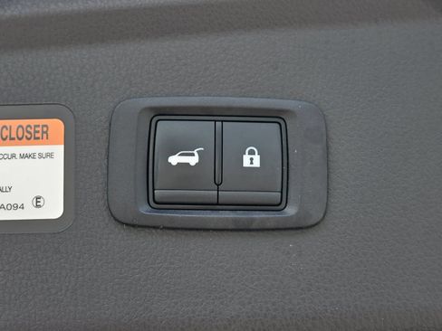 Used 2024 Mitsubishi Eclipse Cross SEL AWD/4WD image 10
