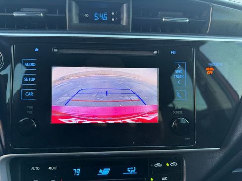 Used 2019 Toyota Corolla LE image 35