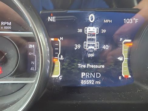 Used 2018 Jeep Wrangler Unlimited Rubicon w/ Dual Top Group AWD/4WD image 13