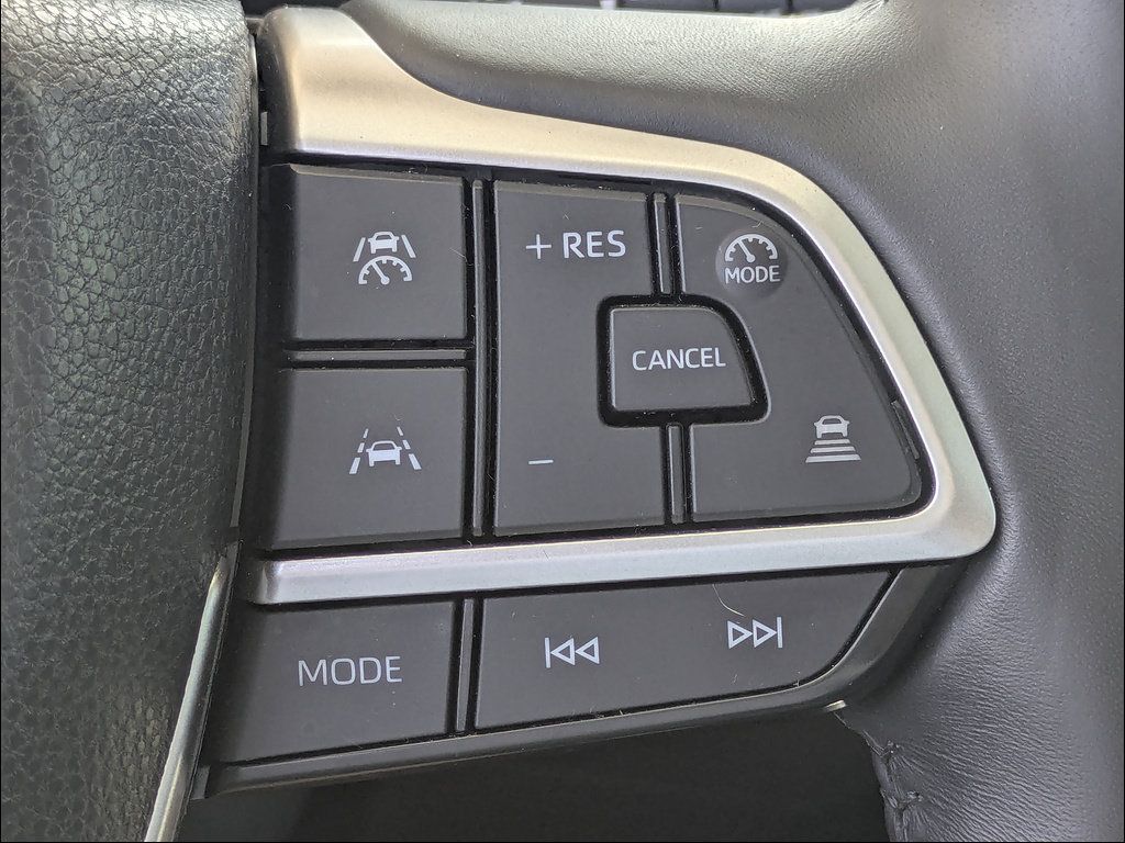 Used 2024 Toyota Grand Highlander FWD image 19