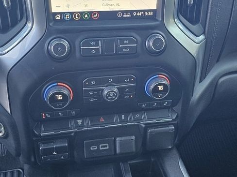 Used 2020 Chevrolet Silverado 3500 LTZ w/ LTZ Convenience Package image 14