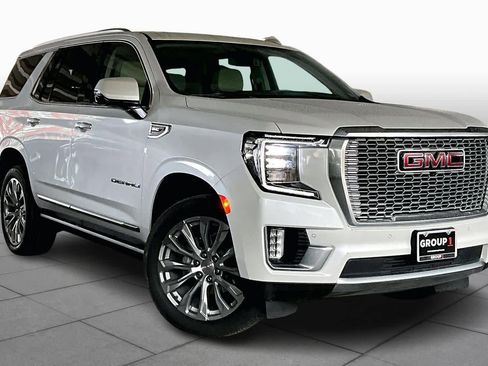 Used 2024 GMC Yukon Denali image 2