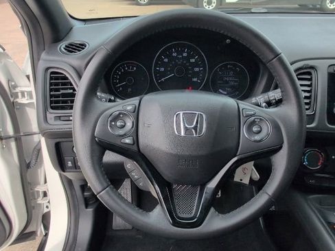 Used 2021 Honda HR-V Sport image 14